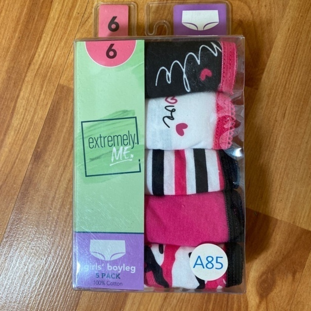 EXTREMELY me girls boy leg 5 pack briefs panties size 6